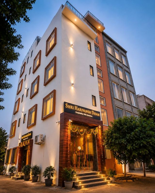 Sri Dham | Vrindavan | Rukmini Vihar | Vrindavan 