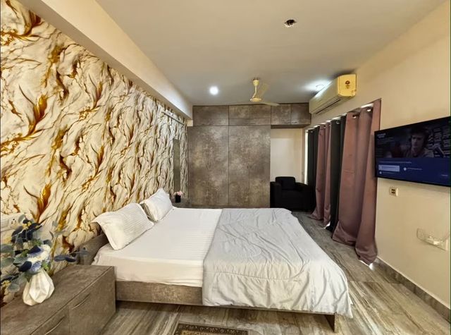 Modern Cozy Retreat at Siddha Xanadu
